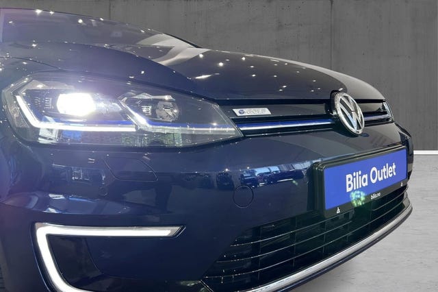2018 VOLKSWAGEN GOLF - 23