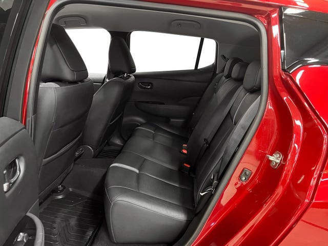 2021 NISSAN LEAF - 12