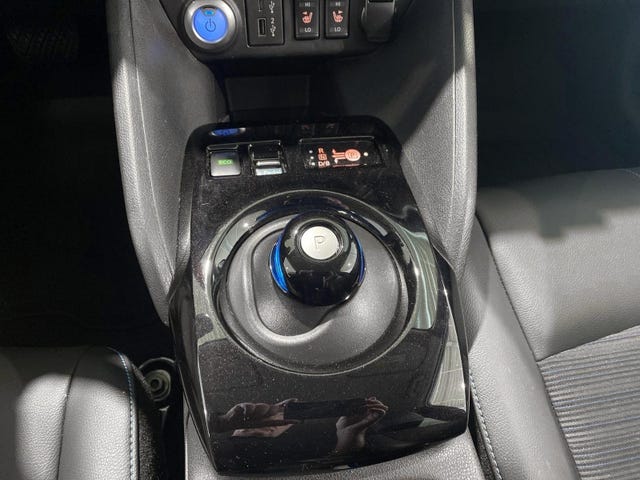 2021 NISSAN LEAF - 14