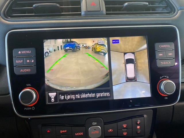 2021 NISSAN LEAF - 12