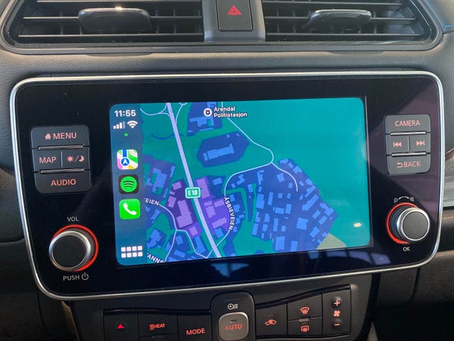2021 NISSAN LEAF - 25
