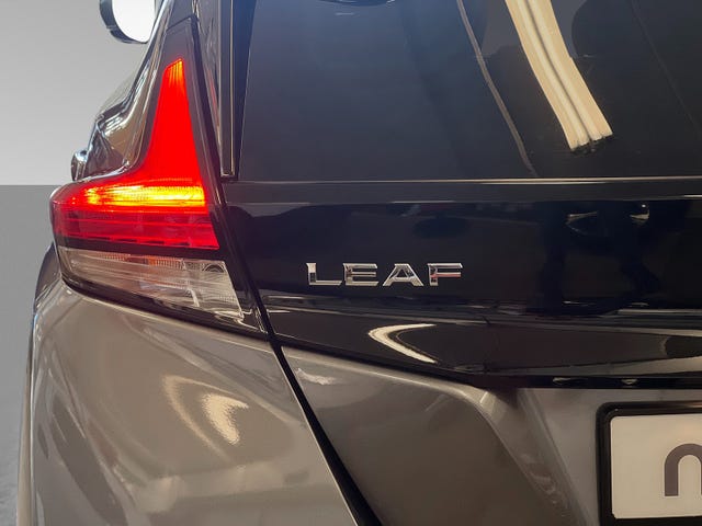 2021 NISSAN LEAF - 7