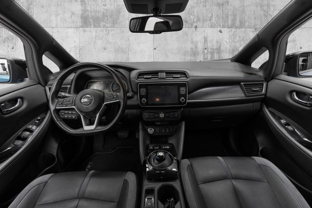 2020 NISSAN LEAF - 14