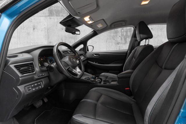 2020 NISSAN LEAF - 12