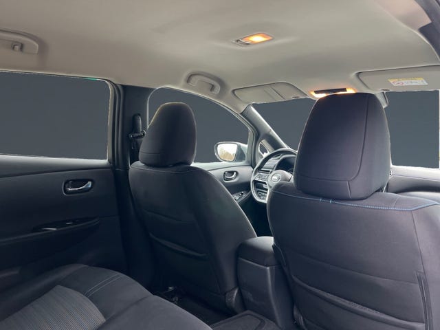 2018 NISSAN LEAF - 29
