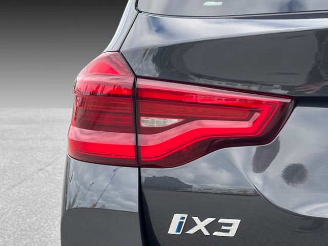 2021 BMW IX3 - 9