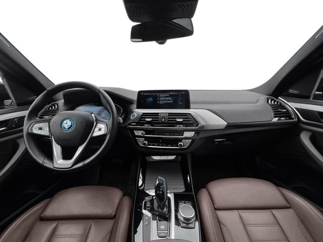 2021 BMW IX3 - 13