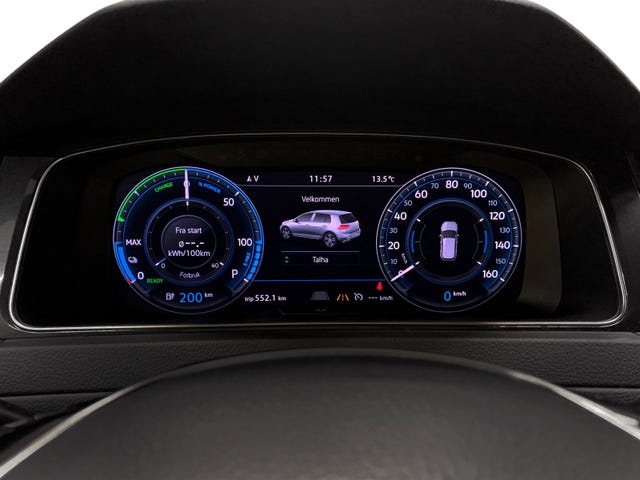 2018 VOLKSWAGEN GOLF - 9