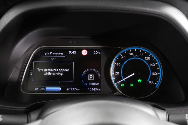 2021 NISSAN LEAF - 13