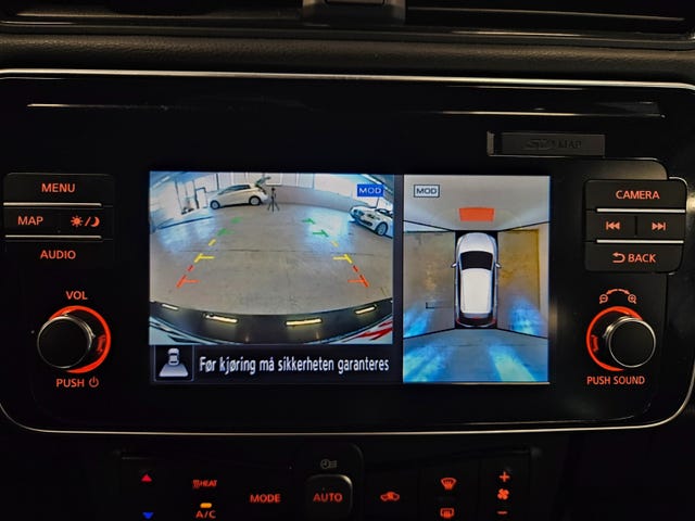 2018 NISSAN LEAF - 15