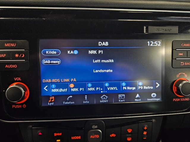 2018 NISSAN LEAF - 17