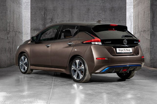 SJNFAAZE1U0147742 2022 NISSAN LEAF-1