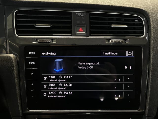2018 VOLKSWAGEN GOLF - 30