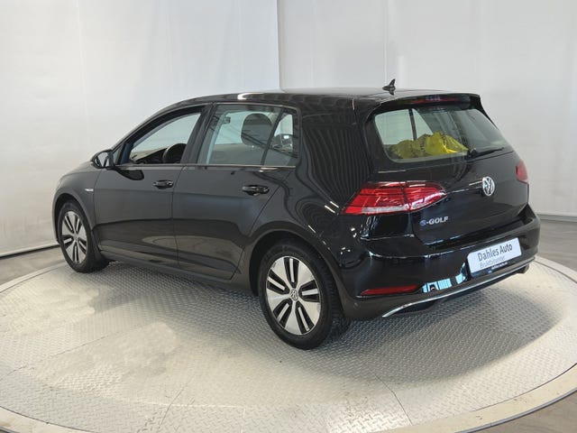 WVWZZZAUZJW900229 2018 VOLKSWAGEN GOLF-3