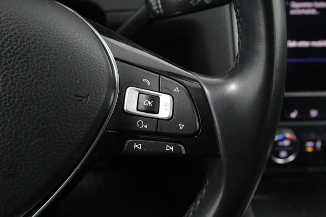 2018 VOLKSWAGEN GOLF - 15