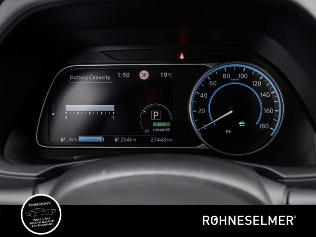 2021 NISSAN LEAF - 17