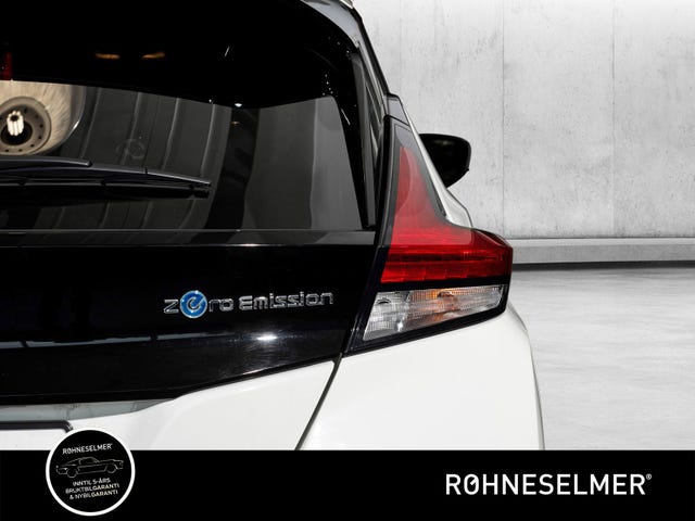 2021 NISSAN LEAF - 8