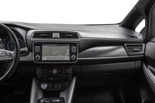 2021 NISSAN LEAF - 20