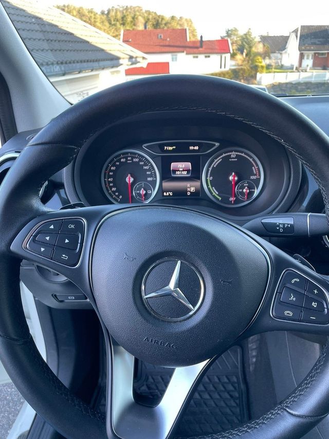 2016 MERCEDES-BENZ B-KLASSE - 11