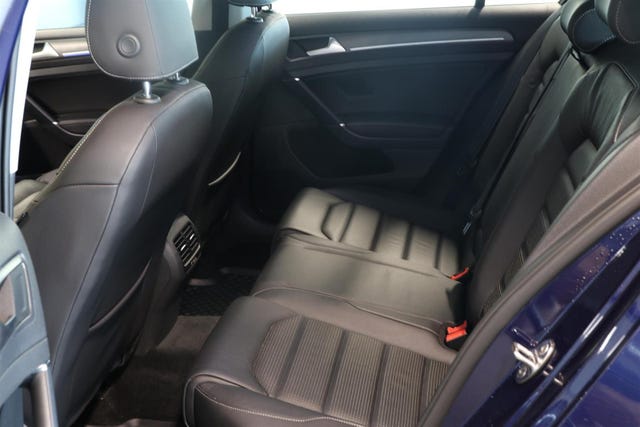2019 VOLKSWAGEN GOLF - 13