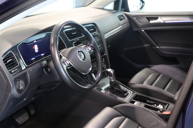2019 VOLKSWAGEN GOLF - 11