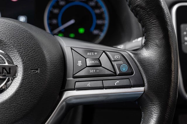 2021 NISSAN LEAF - 13