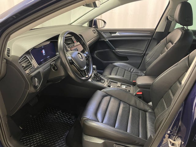 2018 VOLKSWAGEN GOLF - 12
