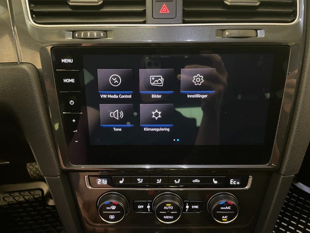2018 VOLKSWAGEN GOLF - 27