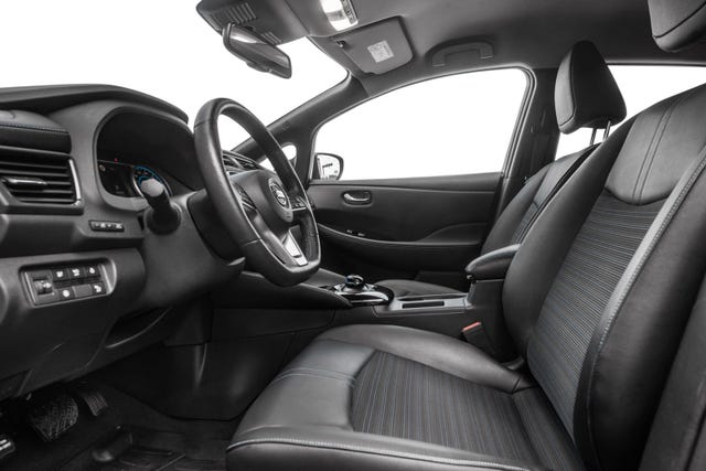 2021 NISSAN LEAF - 9