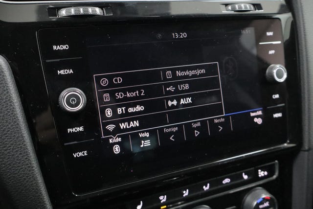 2018 VOLKSWAGEN GOLF - 15