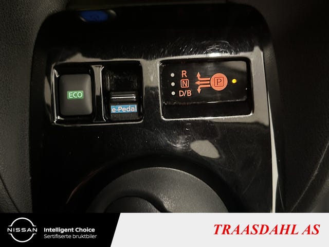 2018 NISSAN LEAF - 11