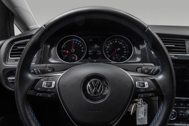 2018 VOLKSWAGEN GOLF - 15