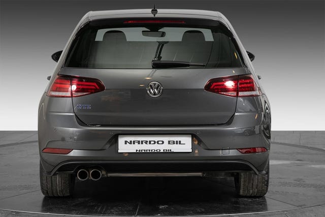 2018 VOLKSWAGEN GOLF - 10