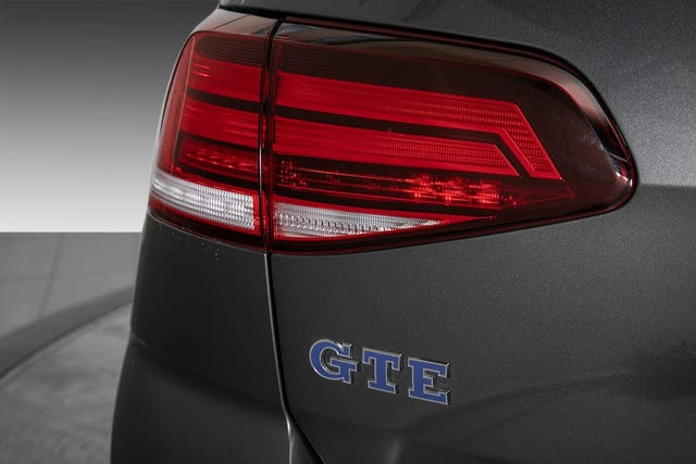 2018 VOLKSWAGEN GOLF - 12