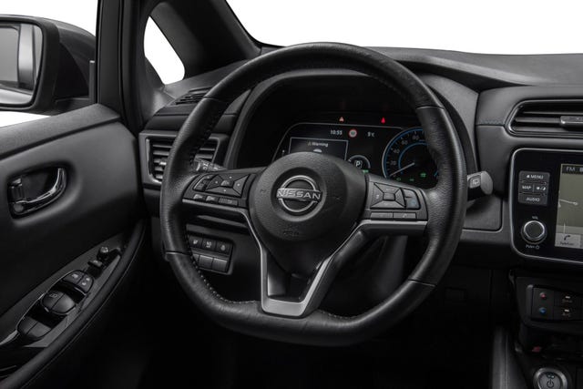 2022 NISSAN LEAF - 14