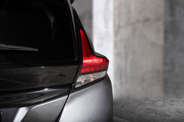 2022 NISSAN LEAF - 7