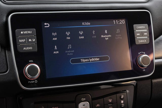 2021 NISSAN LEAF - 18