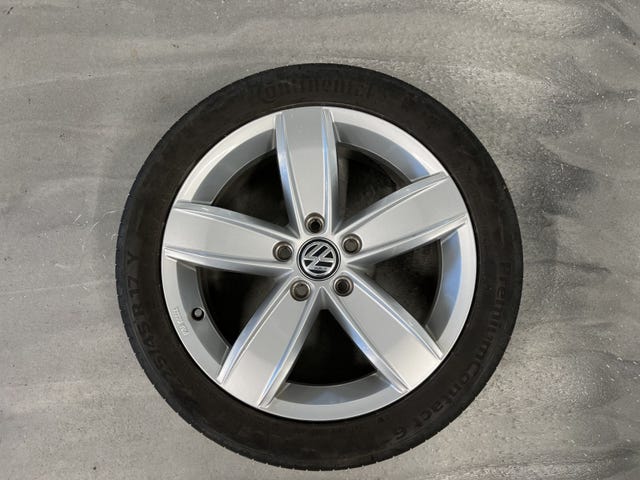 2018 VOLKSWAGEN GOLF - 8