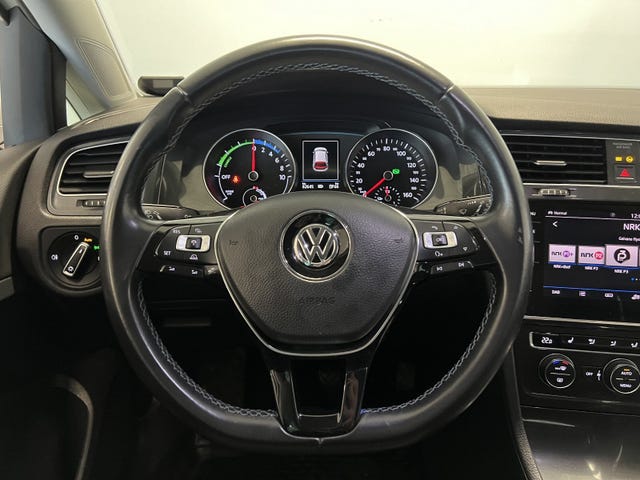 2018 VOLKSWAGEN GOLF - 19
