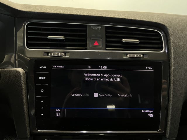 2018 VOLKSWAGEN GOLF - 28