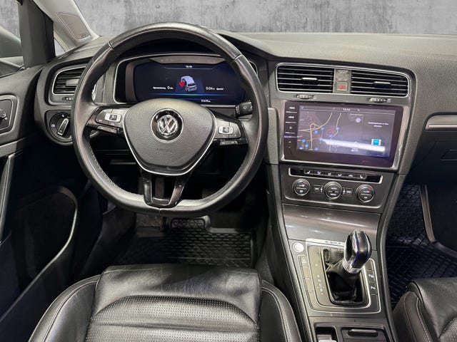2018 VOLKSWAGEN GOLF - 13