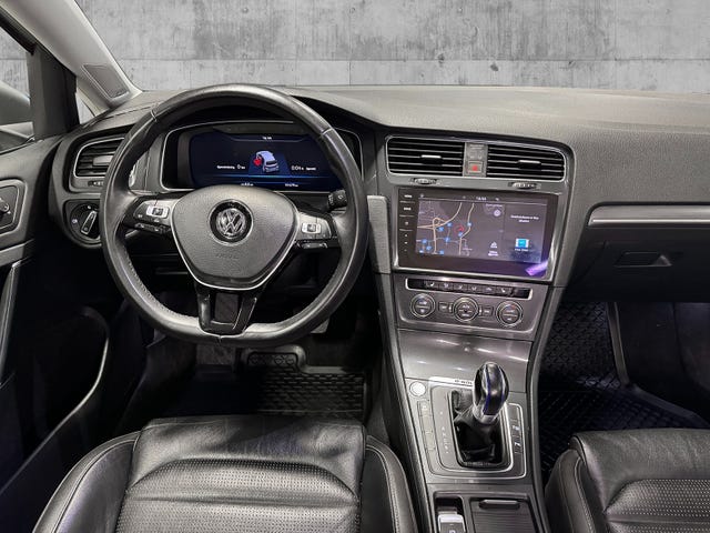 2018 VOLKSWAGEN GOLF - 14