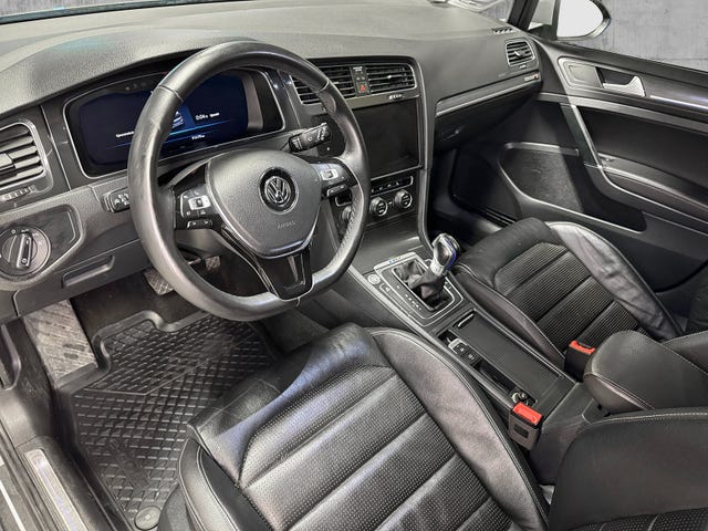 2018 VOLKSWAGEN GOLF - 11