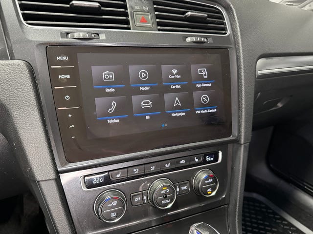 2018 VOLKSWAGEN GOLF - 20