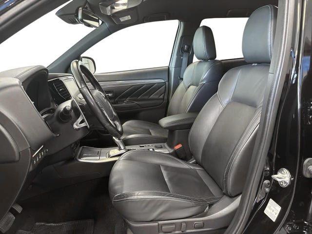 2020 MITSUBISHI OUTLANDER - 8