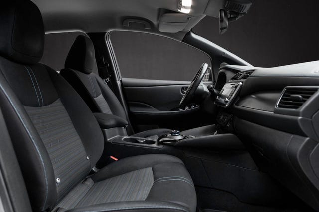 2018 NISSAN LEAF - 10