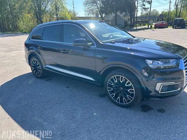 WAUZZZ4MXJD020715 2018 AUDI Q7-2