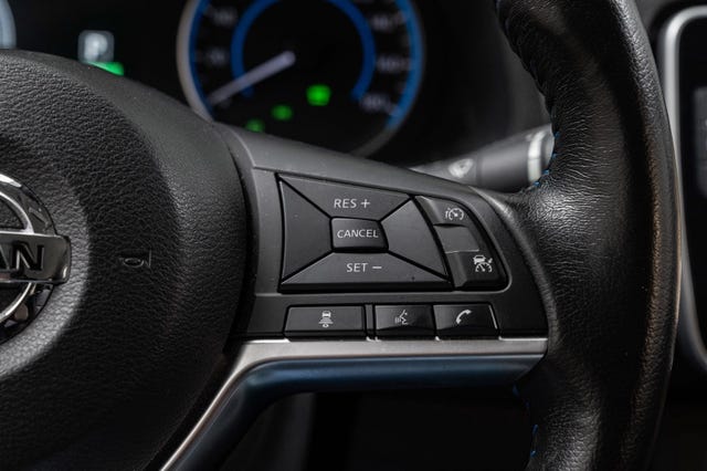 2021 NISSAN LEAF - 13