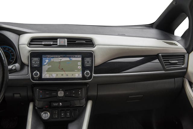 2021 NISSAN LEAF - 20