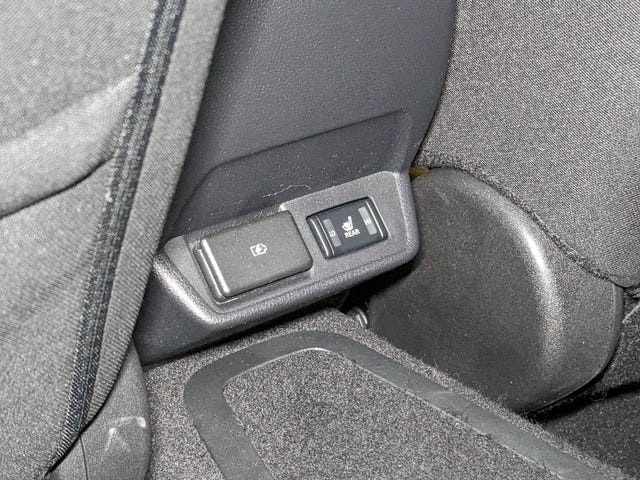 2021 NISSAN LEAF - 28